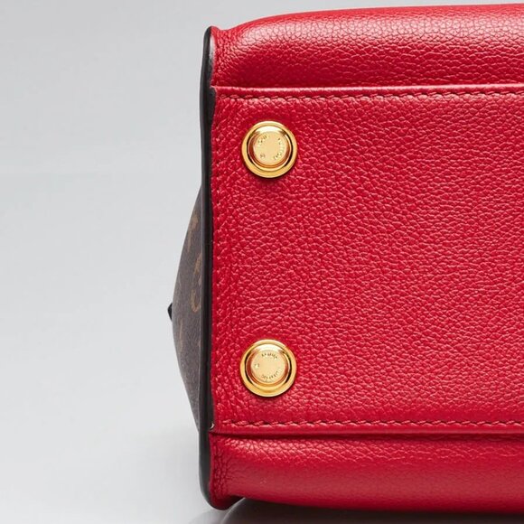 Louis Vuitton Red/Beige/Black Leather On My Side MM Bag - Picture 5 of 12